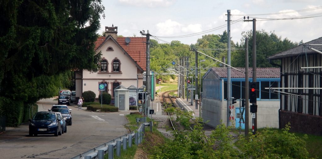 Ittersbach Bahnhof Richtung Karlsruhe